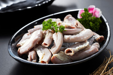 Fresh Chinese hot pot raw material, pig intestine