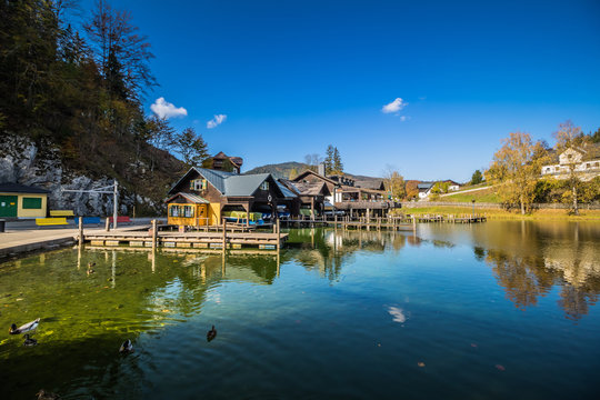 Lunz am See ist eine Marktgemeinde im Bezirk Scheibbs in Niederösterreich in Österreich. Der Ort ist hauptsächlich wegen seinem See, den Lunzer See bekannt. 