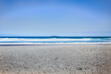 Horizon line on the beach