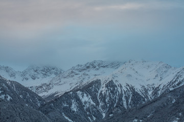 Fototapeta na wymiar Spectakulärer Winter in Tirol