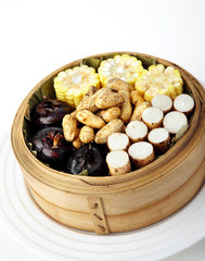 Delicious Chinese food, steamed cereals