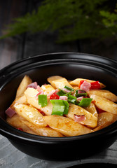 Delicious Chinese cuisine, yam pot