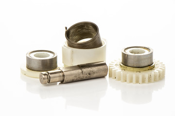 The coupling with a pin and a spring is disassembled.