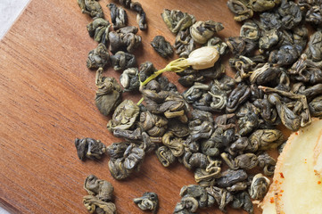 set  with high quality jasmine green tea and ginger. close up
