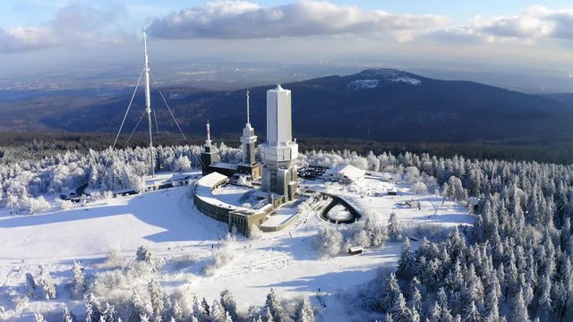 Aerial view, Flight along the transmission tower of the Hessischer Rundfunk in Winter, Grosser Feldberg, Hesse, Germany, Jan 2019