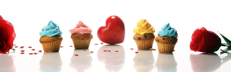 Delicious cupcake for Valentine Day. Traditional homemade with red roses