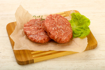 Raw cutlet