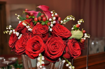 wedding bouquet of flowers