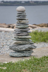 Fototapeta na wymiar stacked rocks resembling christmas tree