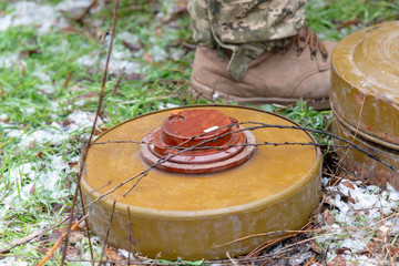 Anti-tank and anti-personnel mine for the destruction of infantry and armor.