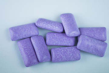 Chewing gum pills