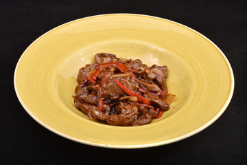 beef with hot peppers and sauce
