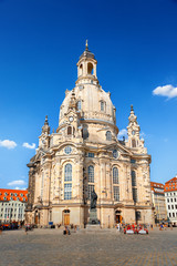 Fototapeta na wymiar Church Frauenkirche in Dresden