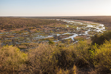 Fototapeta na wymiar Wide view on Olifants river from Camp viewpoint