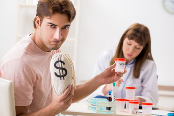 Male sperm donor visiting clinic