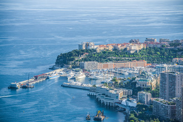 Fototapeta premium Stare Miasto w Monako i port Herkulesa