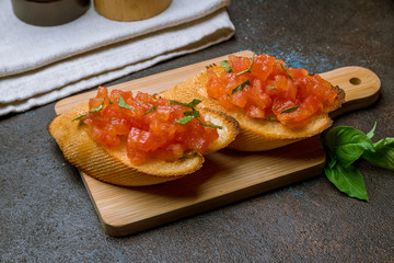 bruschetta with tomatoes