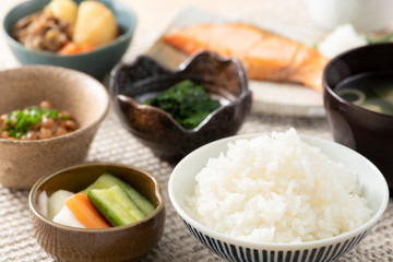 和食の朝食イメージ