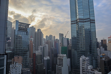 Fototapeta na wymiar skyscrapers in hong kong 
