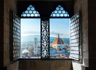 Fotobehang Uitzicht vanuit het oude raam op Florence Duomo Basilica di Santa Maria del Fiore. Florence, Italië. Collage van het historische thema en het thema reizen. © Tryfonov