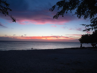 Fototapeta na wymiar Perfect purple cloudy sunset