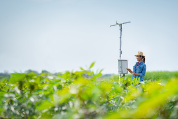 Farmers are planning to farm on a tablet using technology to provide fertilizer.