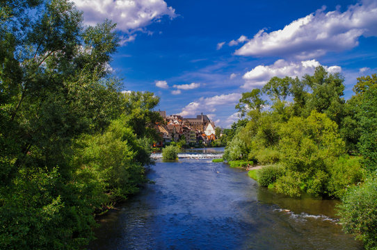 Lahn Billeder – Gennemse 8,307 stockfotos, vektorer og videoer | Adobe ...