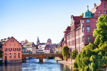 Fototapeta premium Ill river embankment at sunny day, Strasbourg