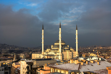 Fototapeta na wymiar Kocatepe Mosque in Ankara,Turkey