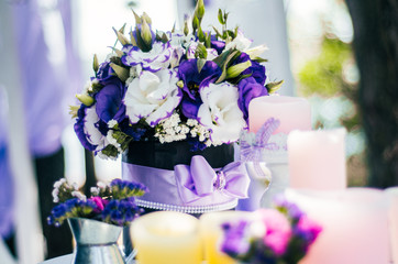 natural flower in glass wedding decoration like an angel