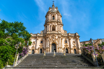 The baroque Saint George cathedral of Modica (Dome of Saint Giorgio) in the province of Ragusa in Sicily in Italy - obrazy, fototapety, plakaty