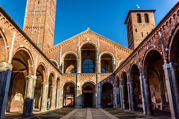 Fototapeta na wymiar Church Basilica of Sant'Ambrogio in the center of Milan