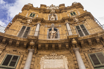 Fototapeta na wymiar Quattro Canti, Piazza Vigliena, is a Baroque square in Palermo, Sicily