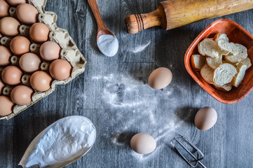 Fototapeta na wymiar flour eggs and kitchen objects