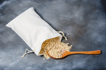 pearl barley in bag