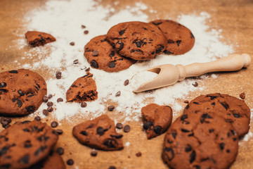 chocolate chip cookies