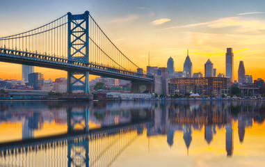 Philadelphia Sunset Skyline Refection - obrazy, fototapety, plakaty