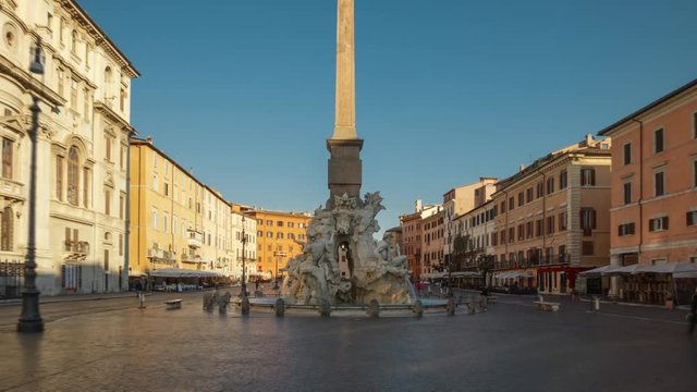time lapse, hyper lapse. Piazza Navona, Rome. Italy 