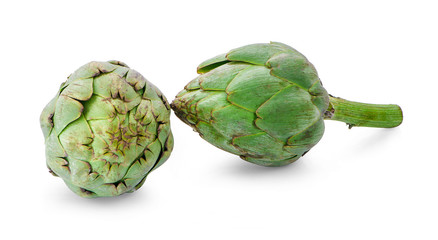 Fototapeta premium Green artichoke isolated on white background