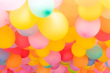 Keuken spatwand met foto a lot of colorful balloons for background © amstockphoto