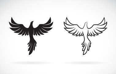 Vector of birds design on a white background,. Wild Animals. Easy editable layered vector illustration.