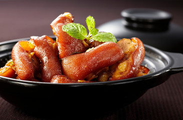 Delicious Chinese cuisine, Pork feet pot