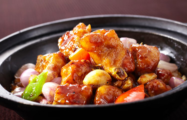 Delicious Chinese cuisine, Garlic ribs pot 