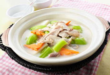 Delicious Chinese cuisine, pork tripe and towel gourd soup

