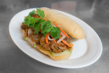 Bahn Mi / Vietnamese Pork Sandwich