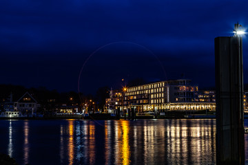 Obraz premium Priwall Travemünde bei Nacht