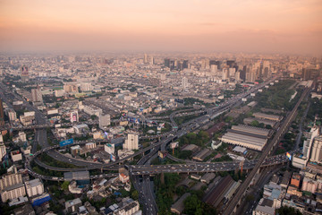 Fototapeta na wymiar THAILAND BANGKOK CITY SKYLINE ROAD