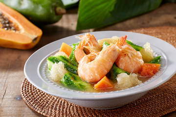 Delicious Chinese cuisine, fresh shrimp and Luffa soup

