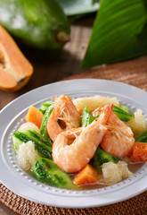 Delicious Chinese cuisine, fresh shrimp and Luffa soup

