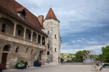 Fototapeta na wymiar Nerac France 10-17-2018. Medieval castle in the city of Nerac in France.